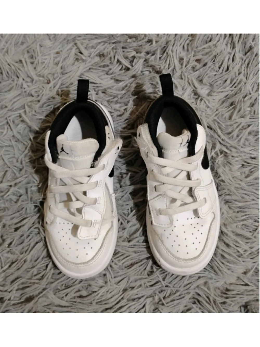 Jordan 1 Low ALT Toddler Size 9 White Black Low Top Lifestyle Shoes DR9747-132